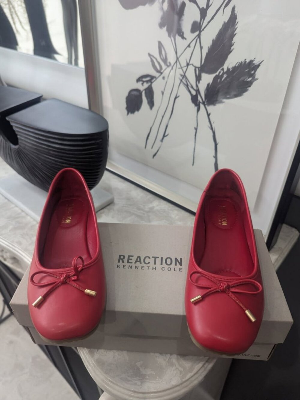 Kenneth Cole Reaction Red Ballet Flats size 7